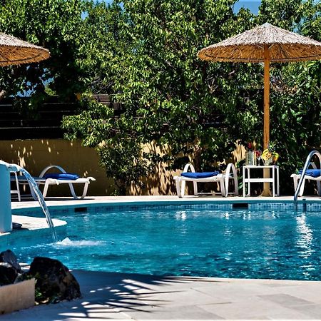 Xenos Villa 2 With A Private Pool,Near The Sea Tigkaki  Exterior photo